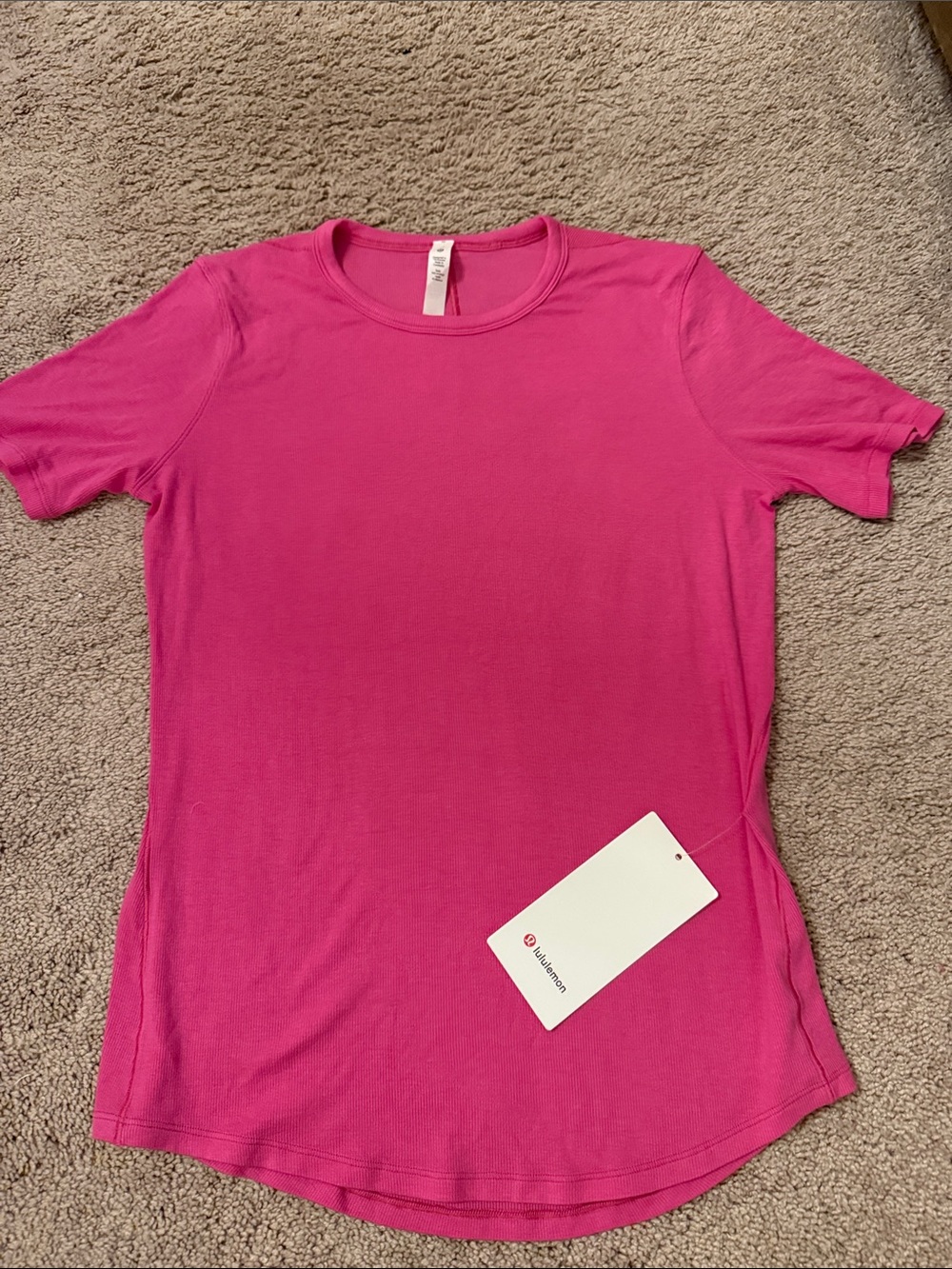 lululemon athletica Women's Short Sleeve Crew Tee - Hot Pink